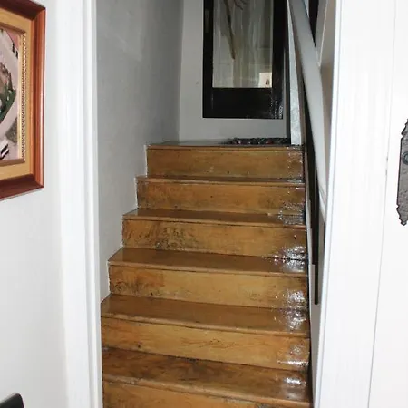 Casa: El Portalon De Valdivia